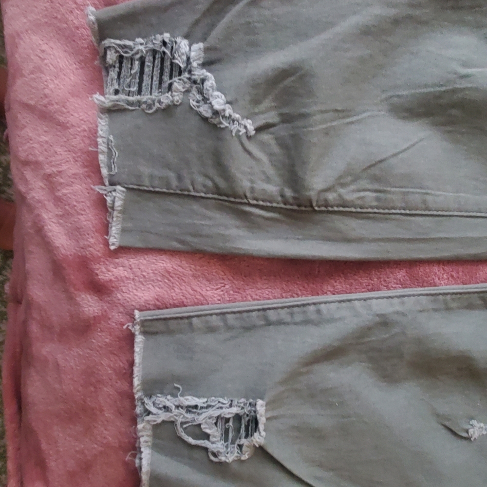 Pants - Picture 6 of 6